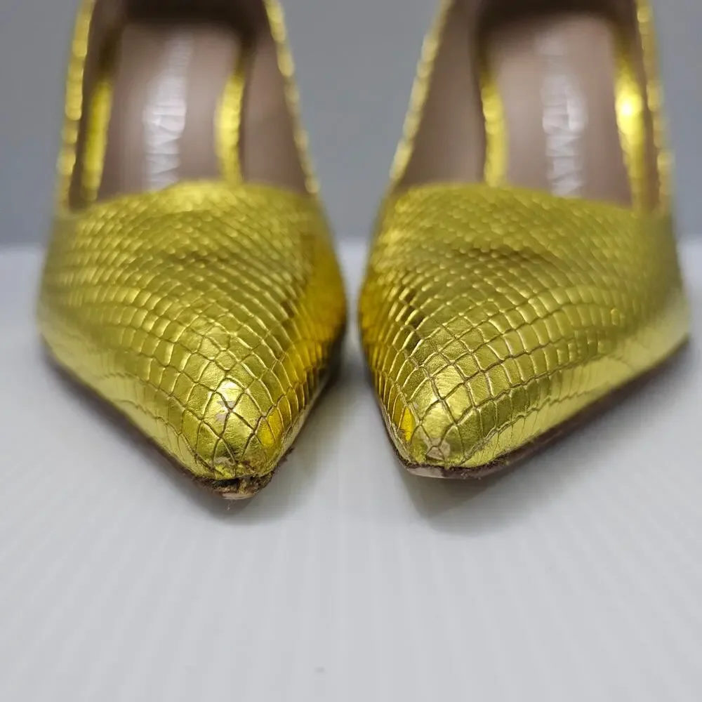 Stuart Weitzman Metallic Yellow Snakeskin Pointed-Toe Pumps - Picture 5 of 16